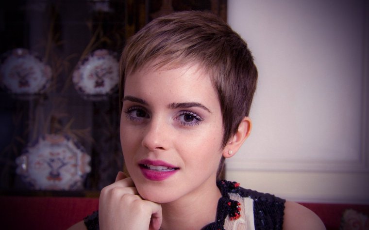 Гермиона актриса с короткой стрижкой