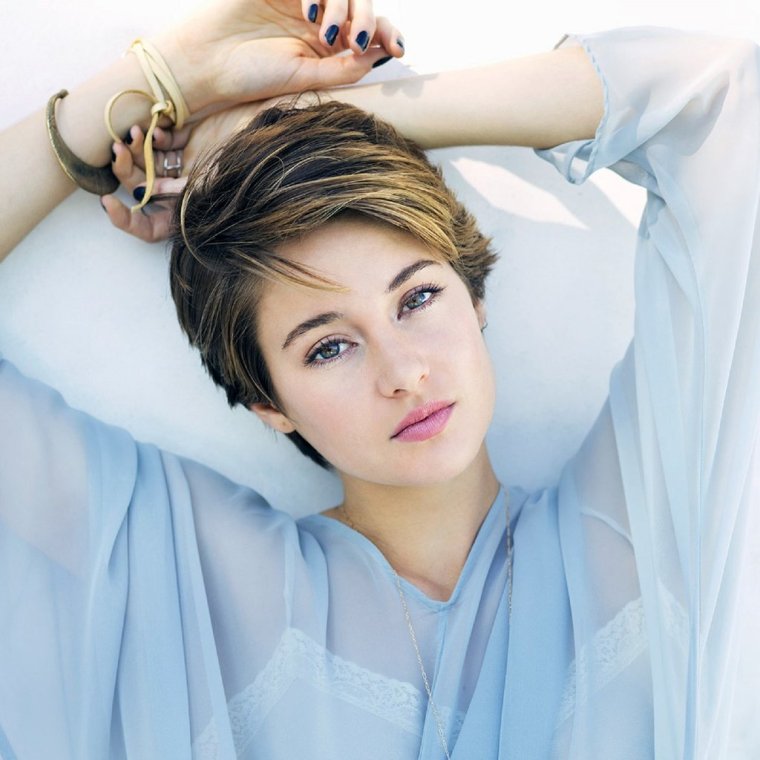 Шейлин Вудли 2022