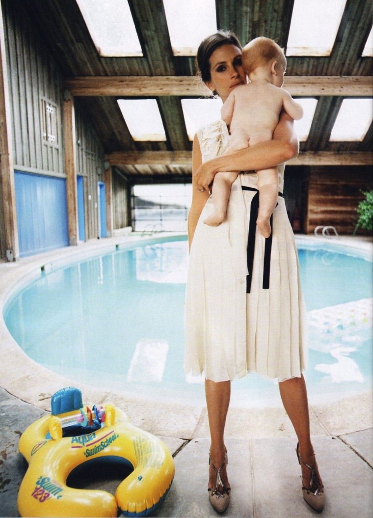 Демотиватор про Джулия Робертс Гамарджоба