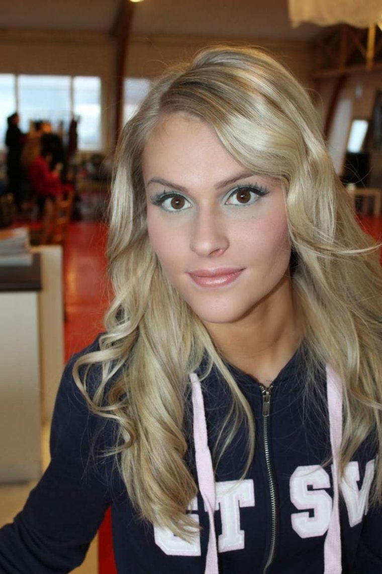 Эстония девушки