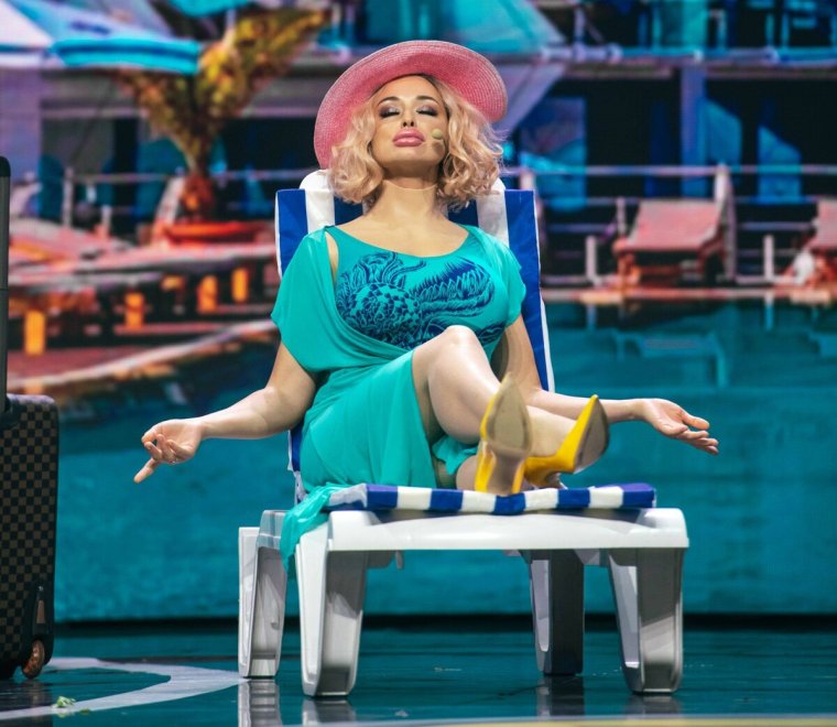 Дизель шоу Наряды актрис