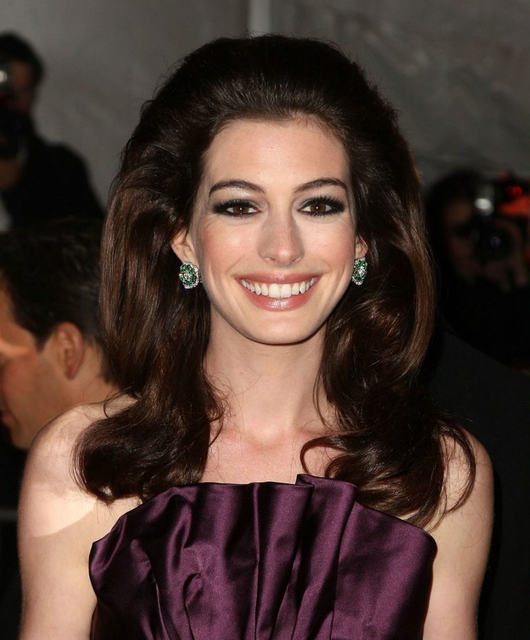 Энн Хэтэуэй макияж глаз