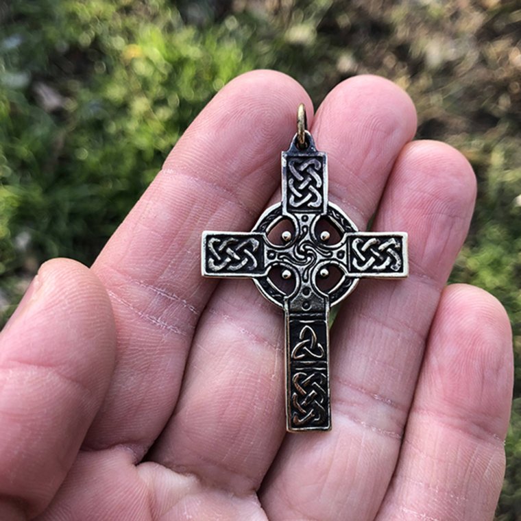 Кельтский Солнечный крест