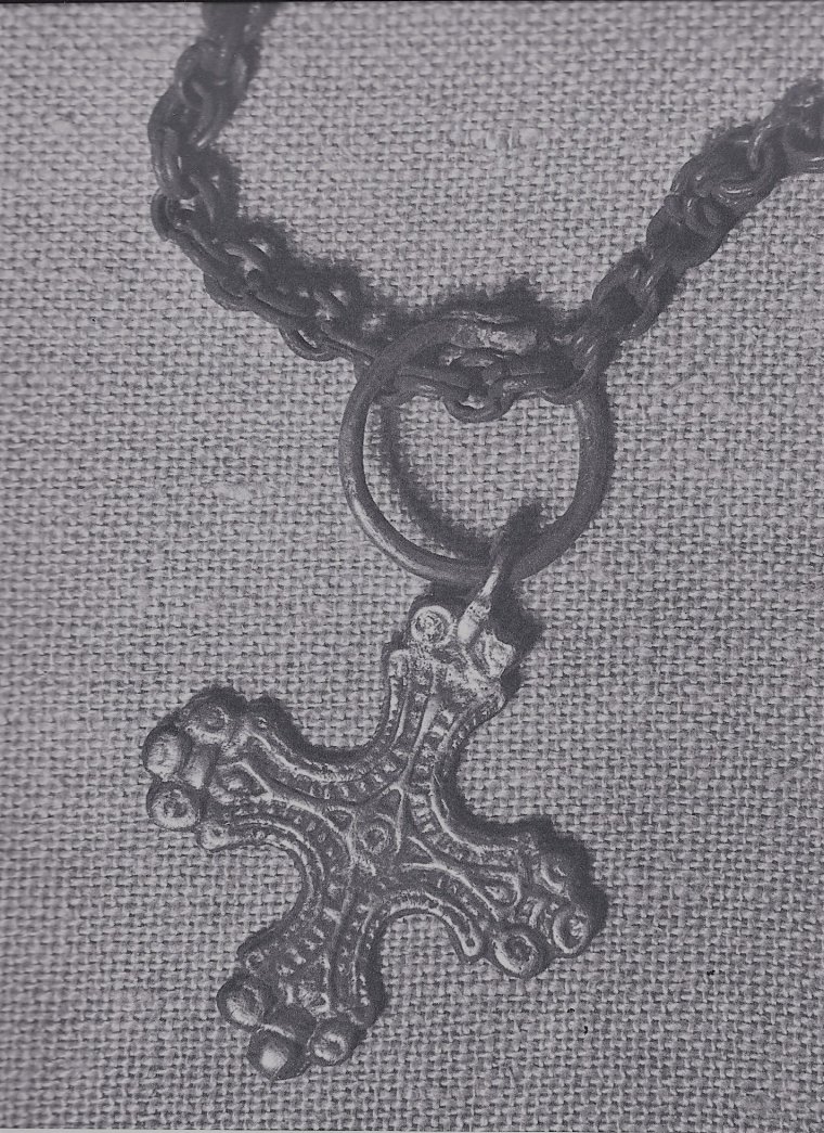 Крестик викингов