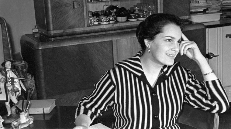 Элина Быстрицкая