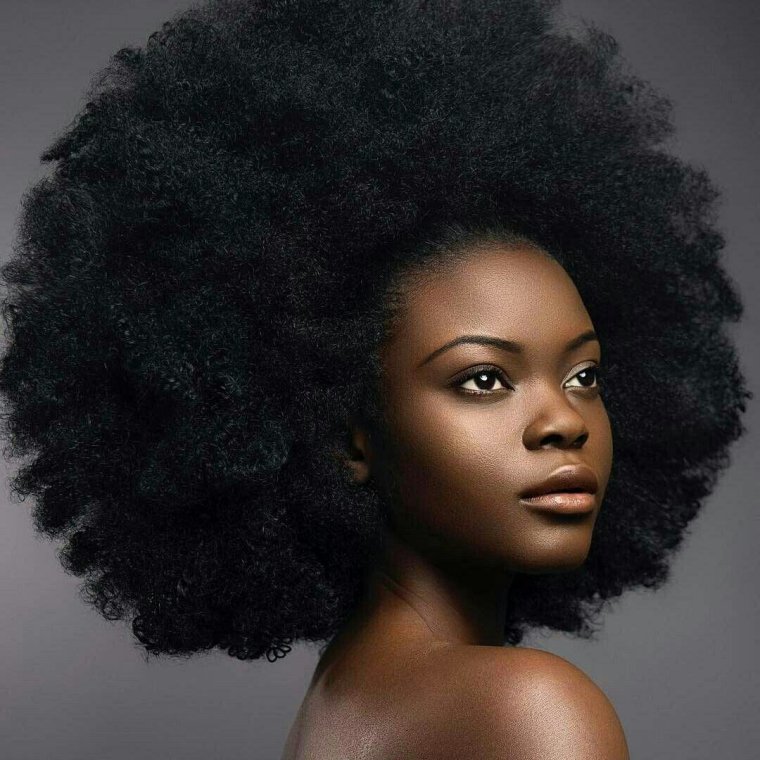 Кристина Черкасова афро кудри