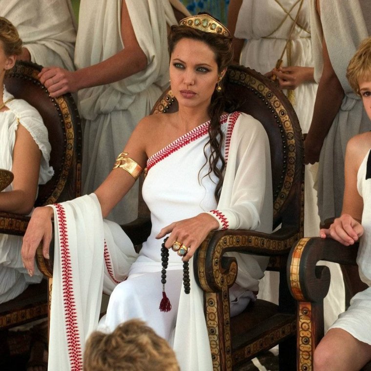 Анджели Джоли в Фил ме Александр