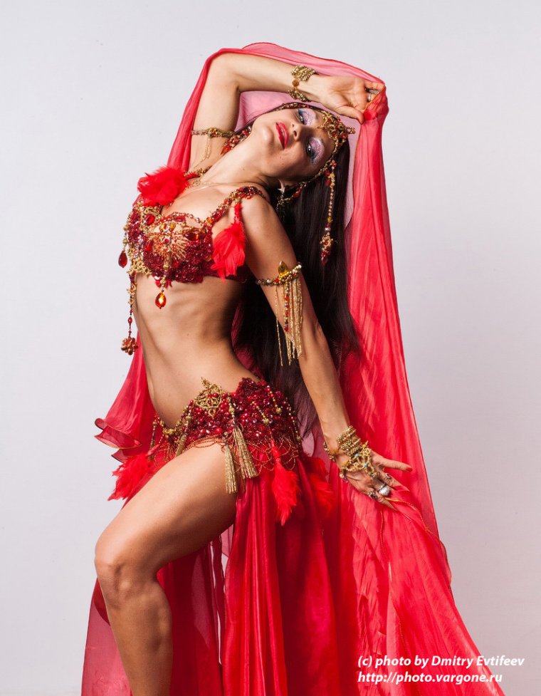 Восточная танцовщица