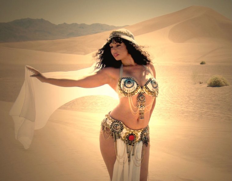 Восточные девушки