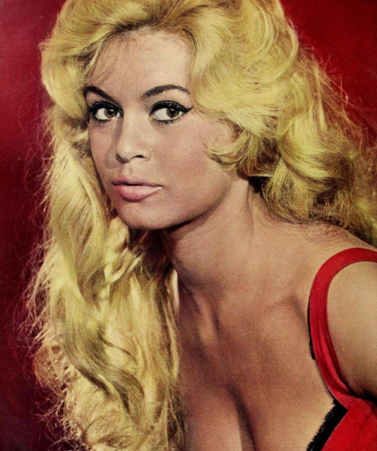 Лоло Бриджит Бардо