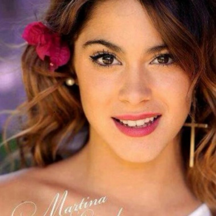 Тини Штоссель макияж