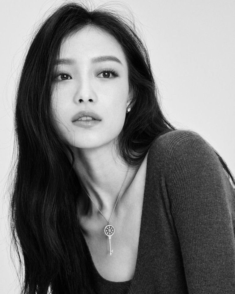 Ni ni актриса