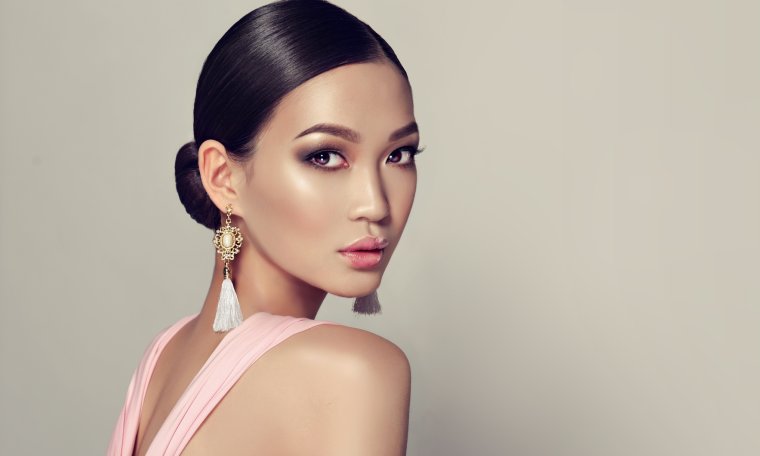 Модели азиатской внешности