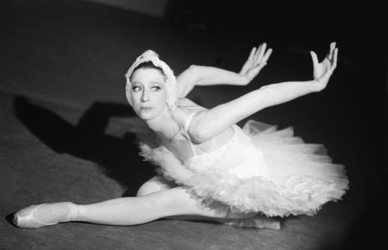 Майя Плисецкая Лебединое озеро