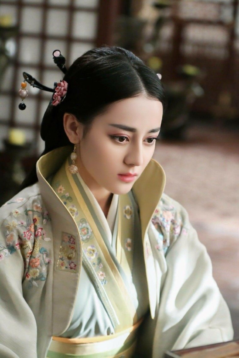 Китайская актриса Ханьфу