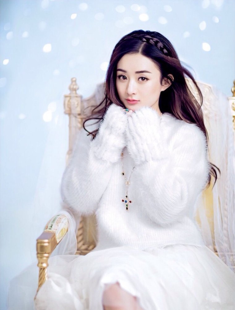 Китайская актриса Чжао Лиин