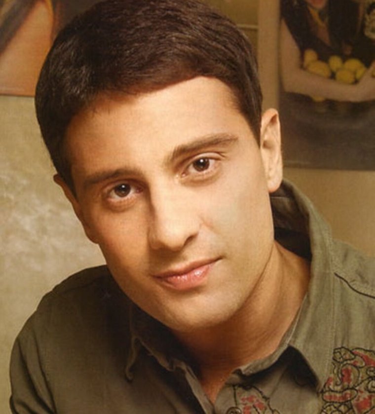 Артист Антон Макарский