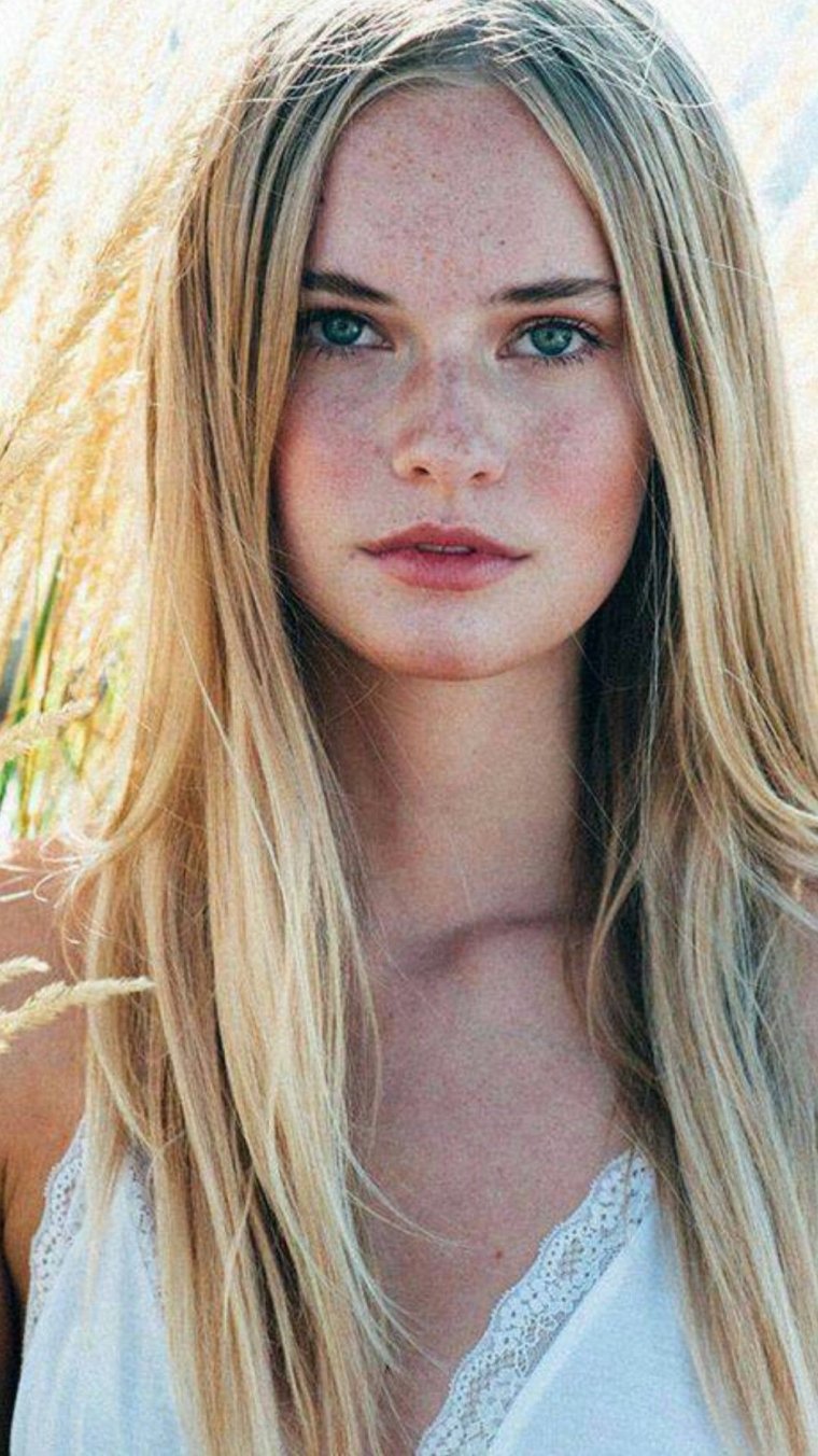 Emma Delury фотосессии