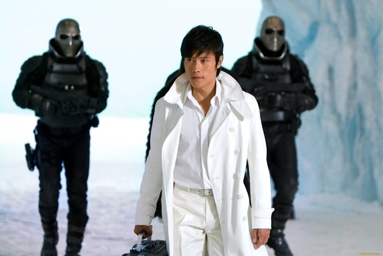 Бросок кобры 1 ли бён Хон