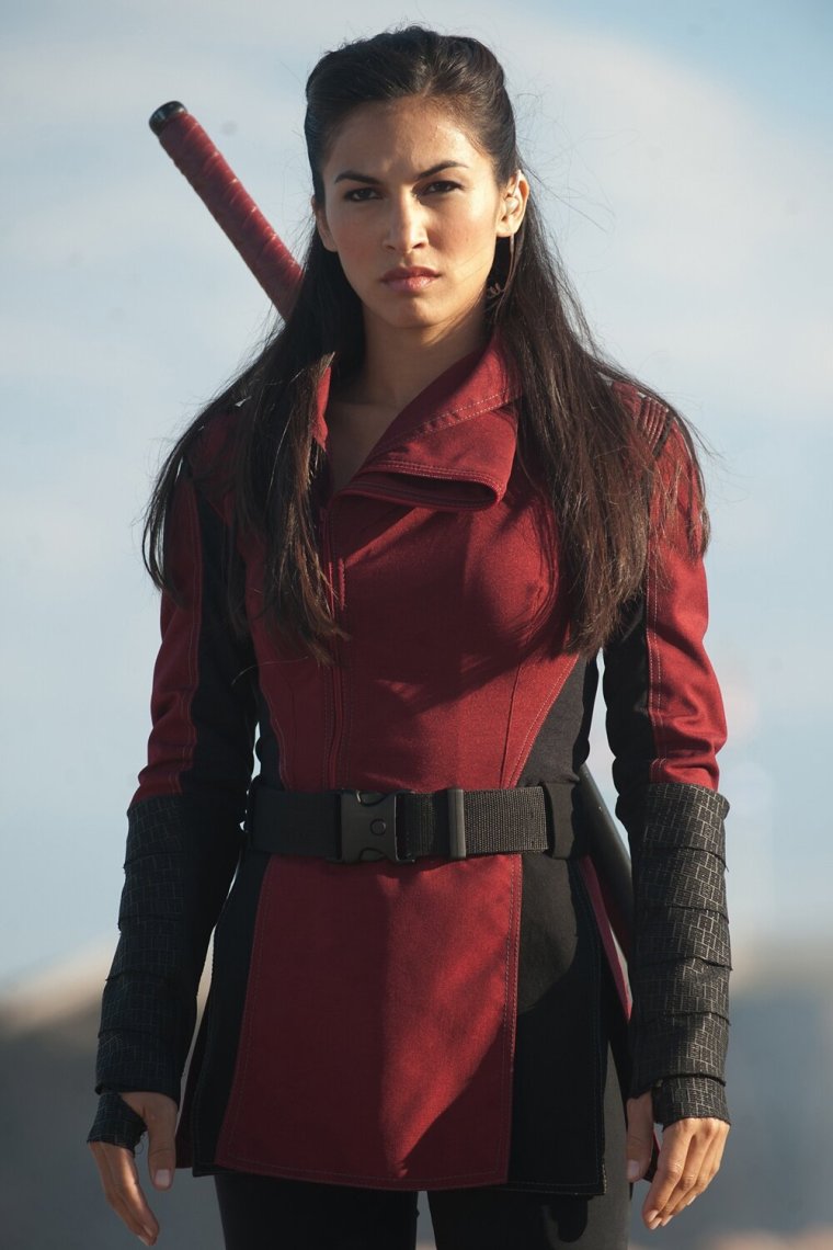 Элоди Юнг защитники