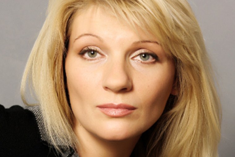 Анна Ардова