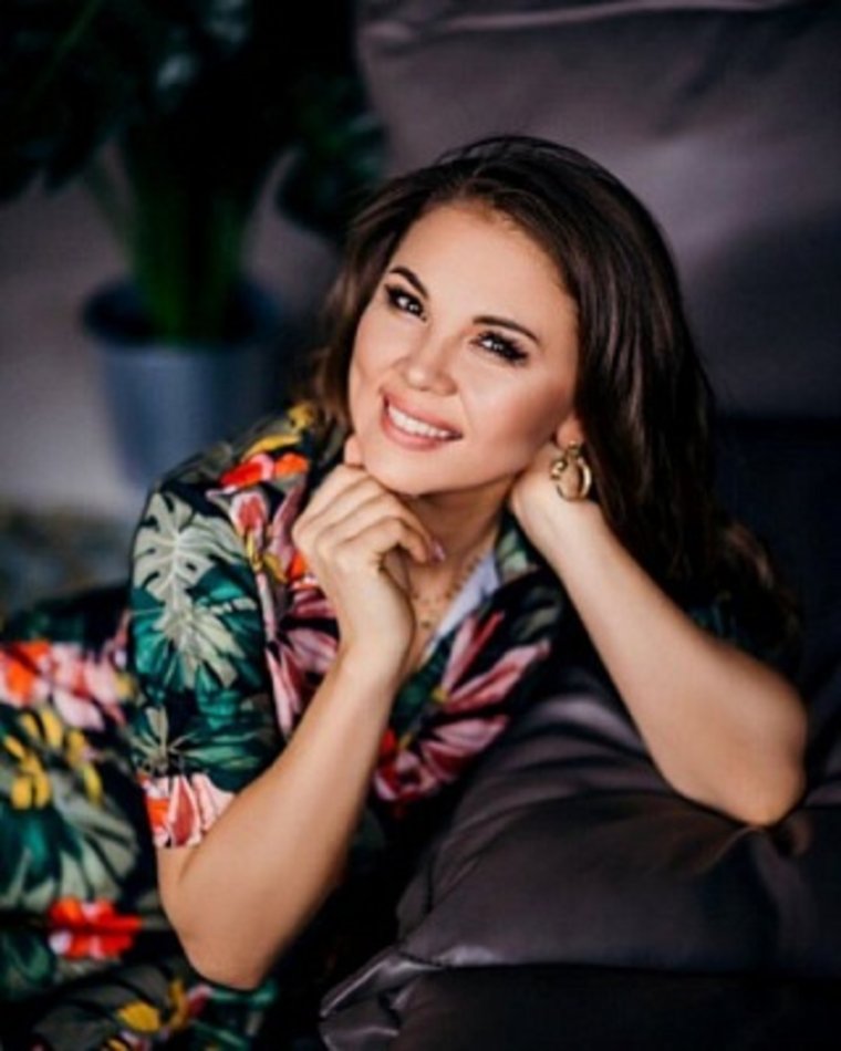 Татарская певица Гузель Уразова