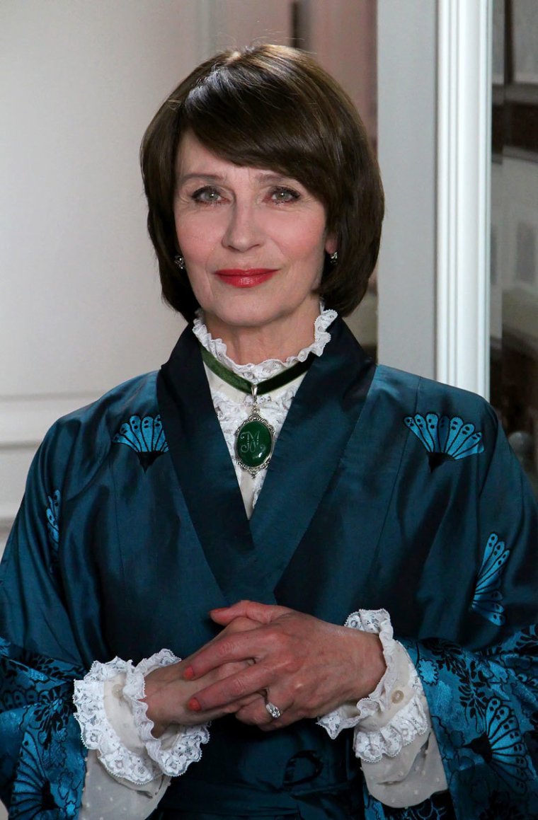 Елена Сафонова