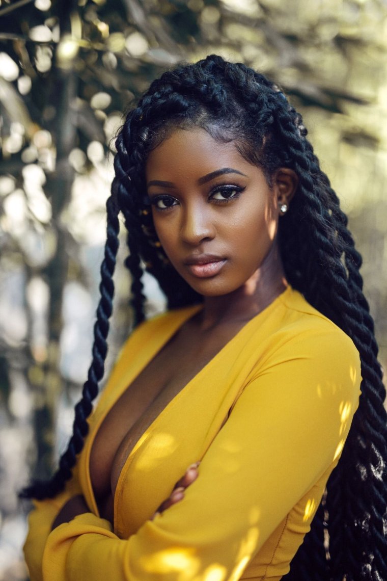 Красотка эбони Браун гетто