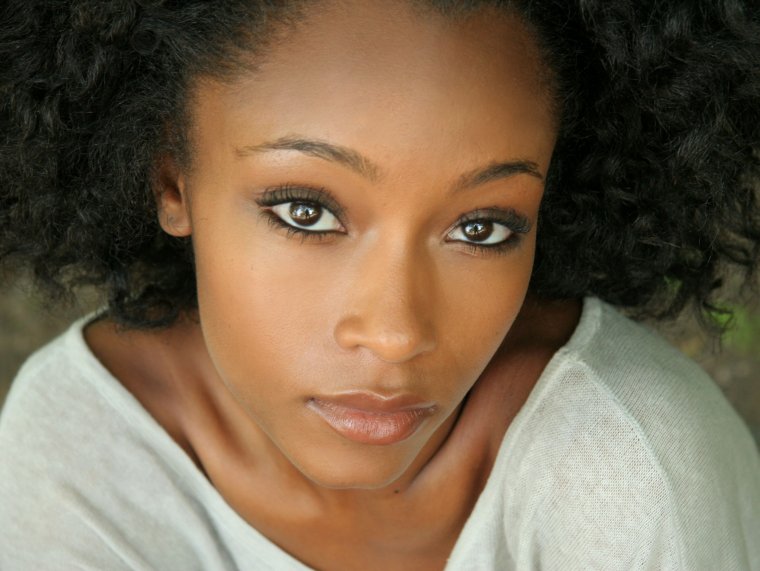 Яя Дакоста топ-модель по американски