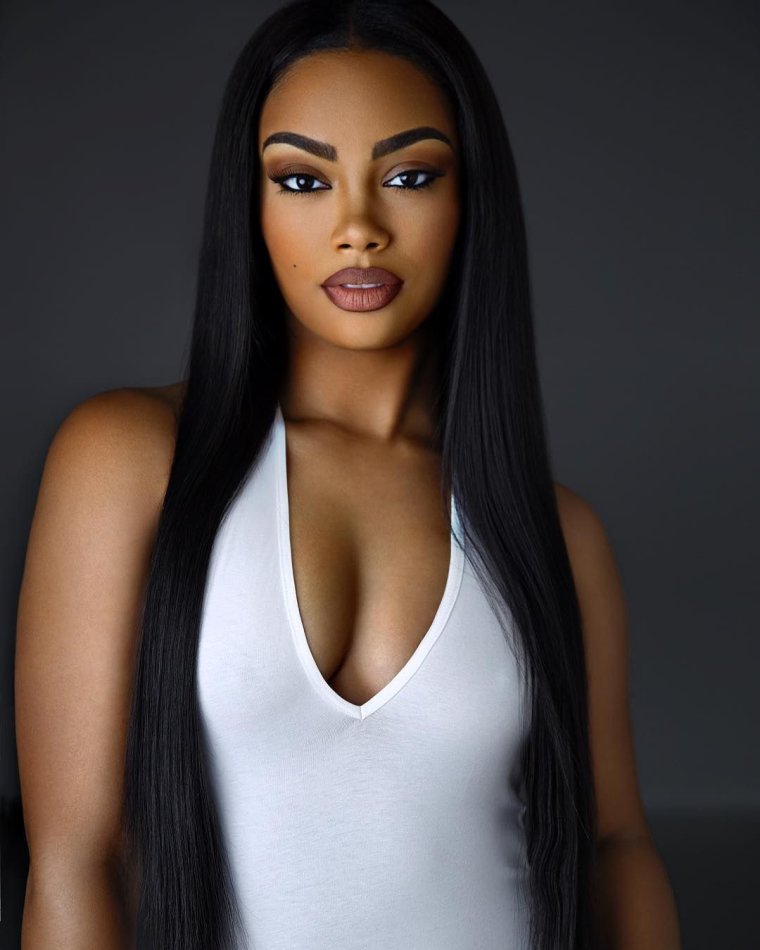 Линда Браун темнокожая