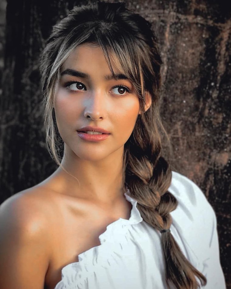 Лиза Соберано