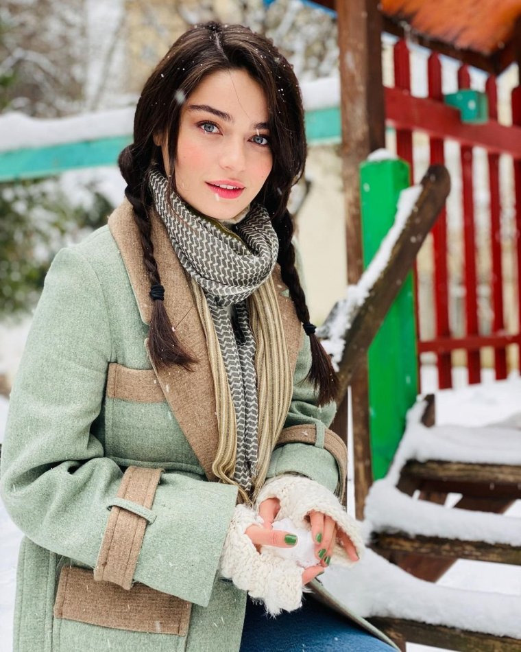 Айча Айшин Туран стиль