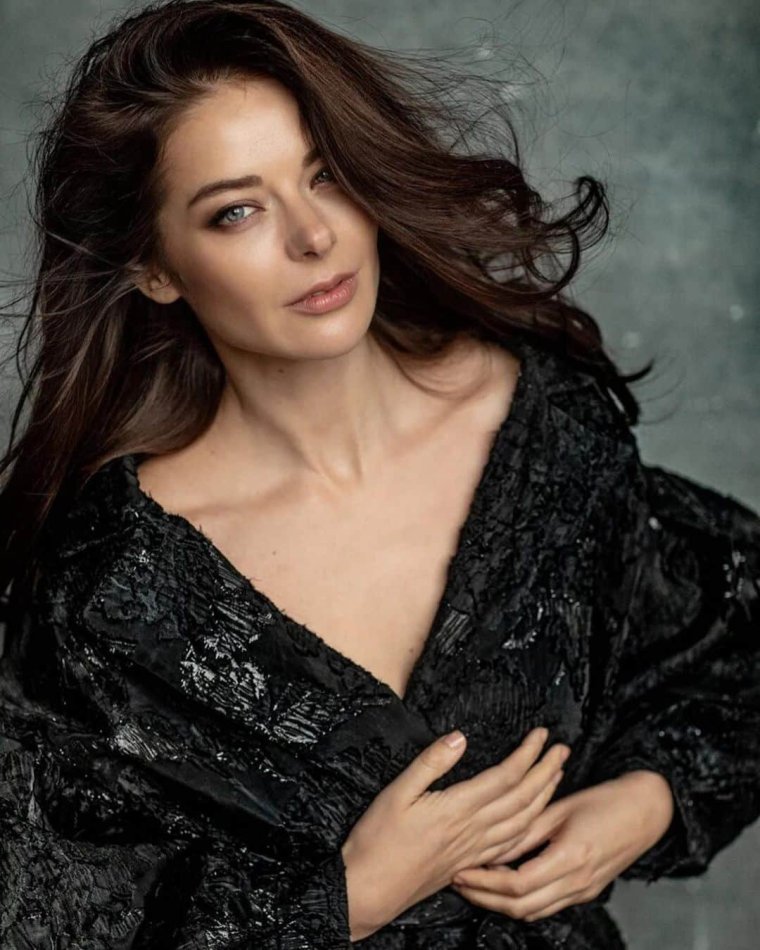 Марина Александрова