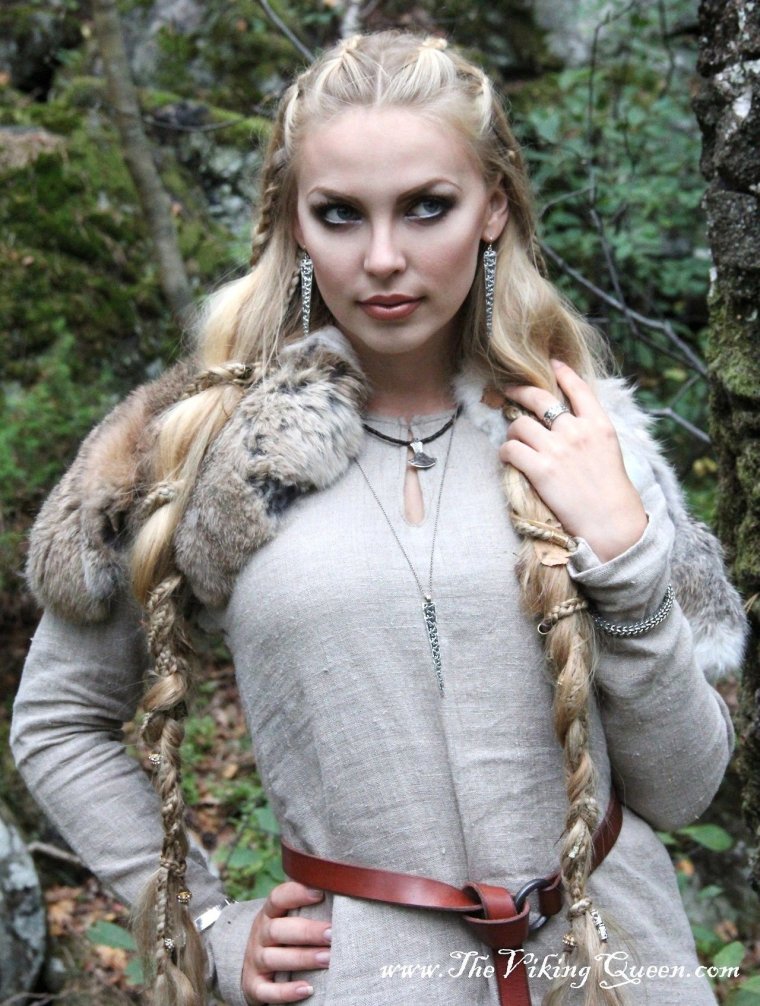 Девушка норвежка Викинг