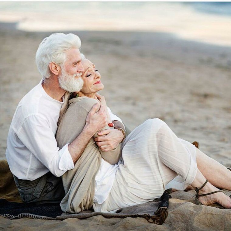 Влюбленные старики