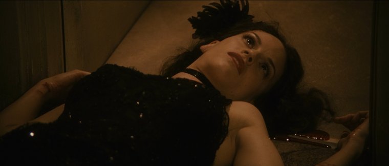 Миа Киршнер чёрная Орхидея