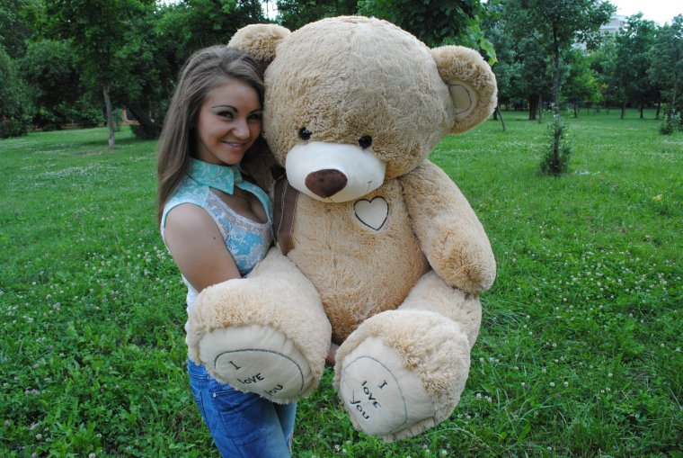 Ксана Медвiдь Киев Мюнхен