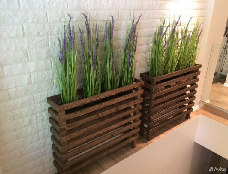 Деревянные кашпо для цветов