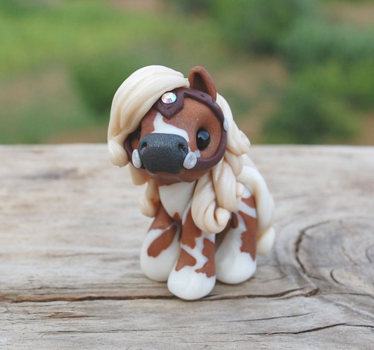 Собака из полимерной глины
