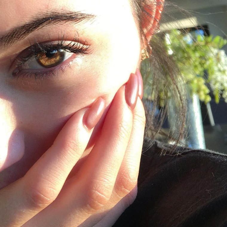 Глаза девушки