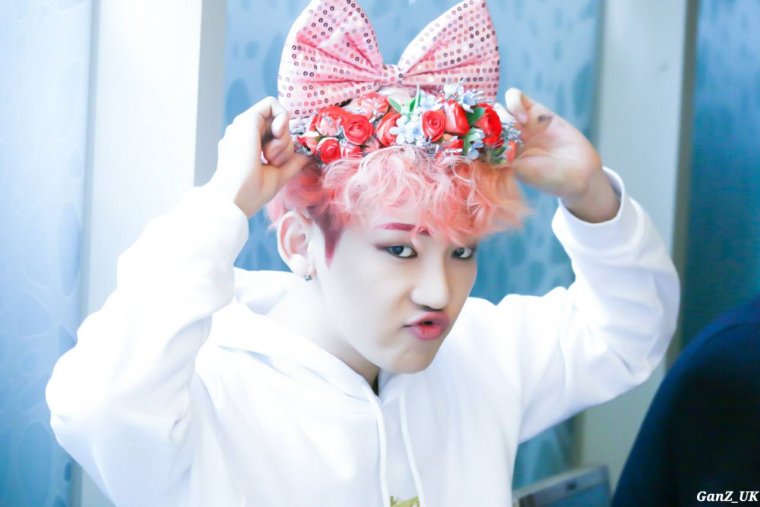 Милые кпоп айдолы