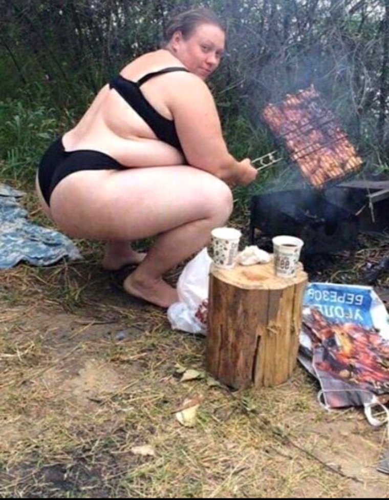 Женщины на шашлыках