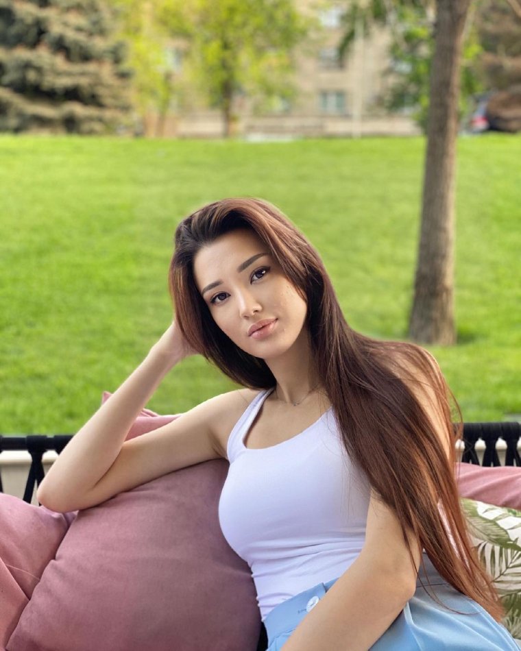 Девушки казашки