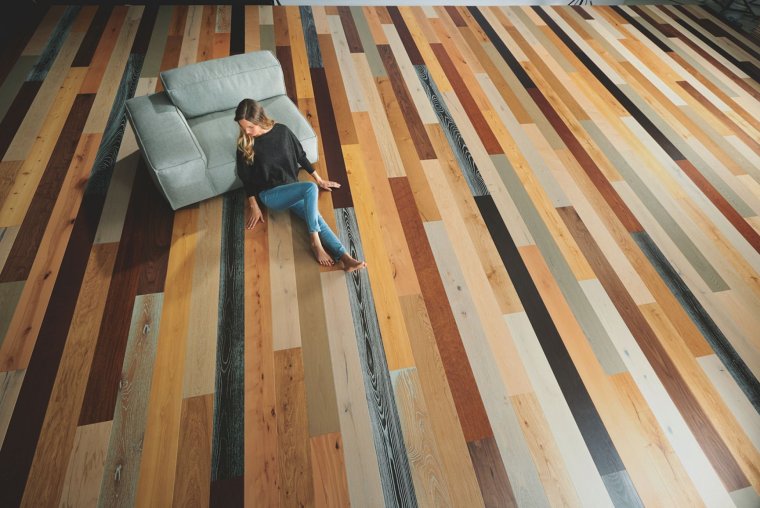 Пол из ламината разных цветов