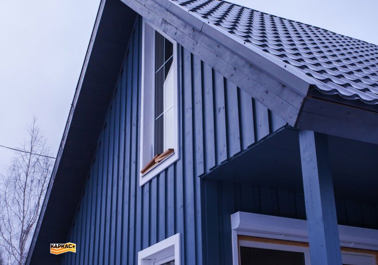 Отделка фасада доской вертикально