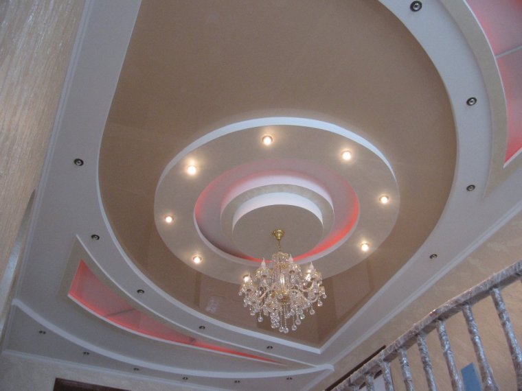 Красивые многоуровневые потолки из гипсокартона