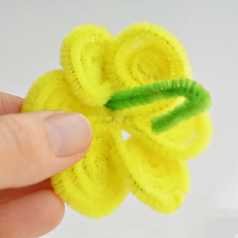 Нарциссы из синельной проволоки мастер класс