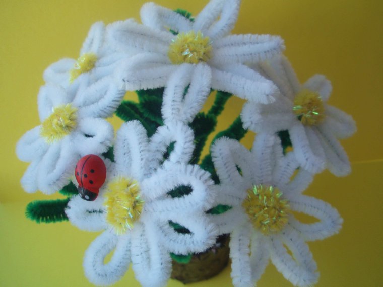 Цветы из синельной проволоки