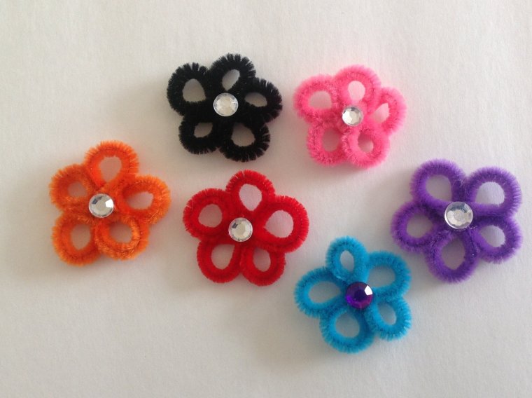 Из синельной проволоки для канзаши