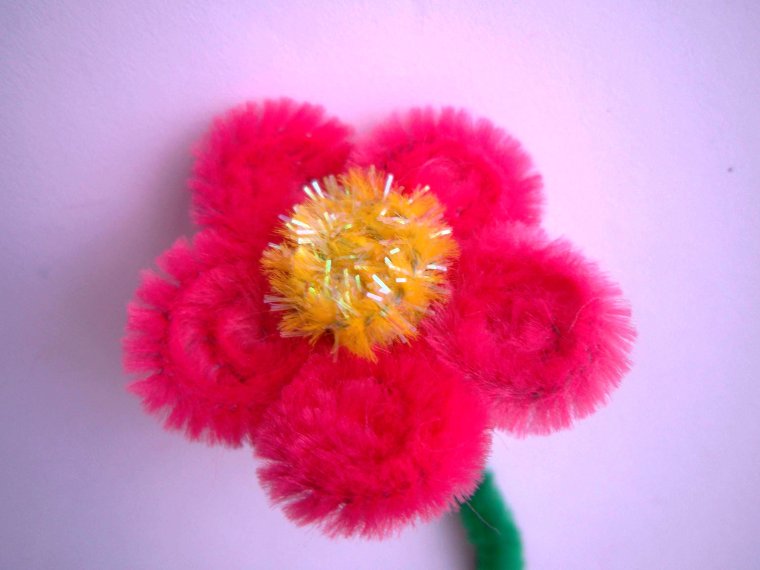 Маргаритки из синельной проволоки